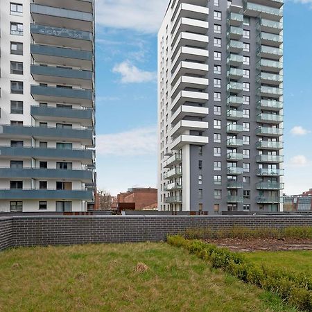 Ms Apartments Sky Tower II Gdańsk Exteriör bild
